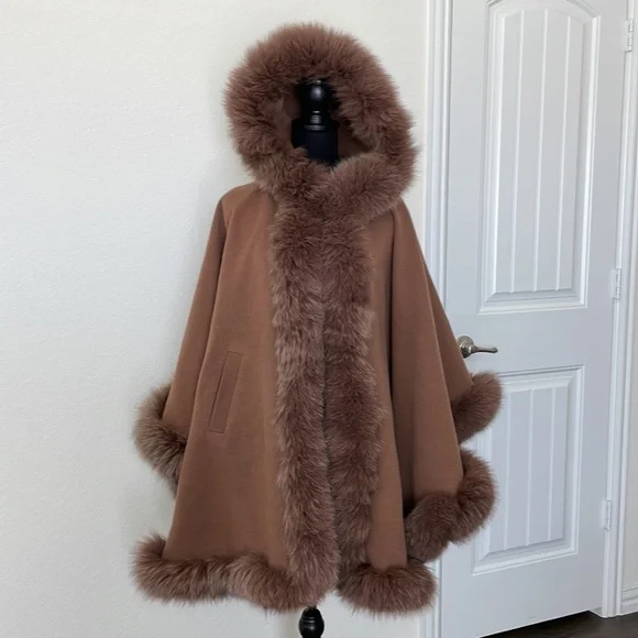 Exclusively Fancy Brown Hooded Fur-Trimmed Cape - Picture 2 of 11